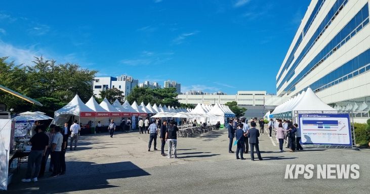 경기도, KGM과 ‘미래 모빌리티 테크쇼’ 첫 개최…중소기업 상생의 장