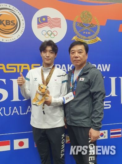 고양시청 세팍타크로팀 이기훈 감독과 선우영수 선수