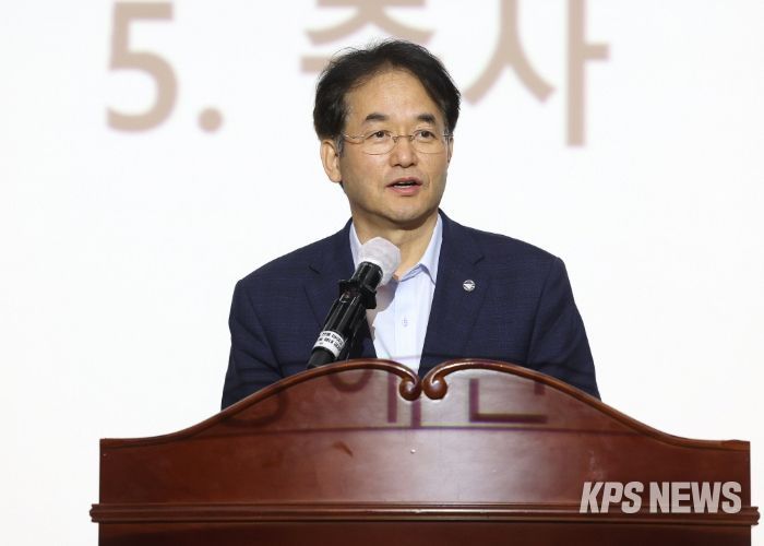 고양특례시 장애인체육선수단의 해단식에서 축사 중인 이동환 고양특례시장