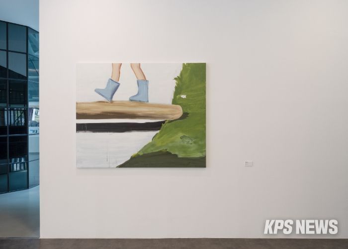 김민수, <탐험가들(R)>, 2025, 캔버스에 아크릴, 130.3x162.2cm. (경기도미술관 제공)