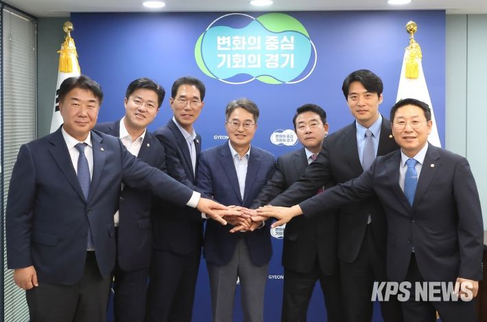 김동연 지사, 박정·한준호·김주영·박상혁·김영환·이기헌 의원 긴급회동