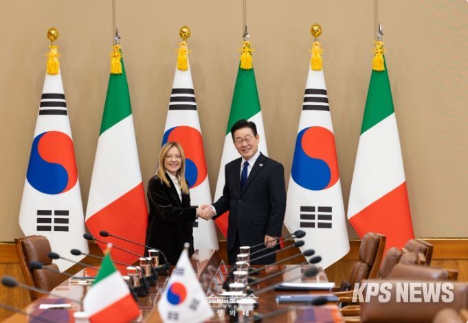 한·이탈리아 정상회담 확대회담(청와대)