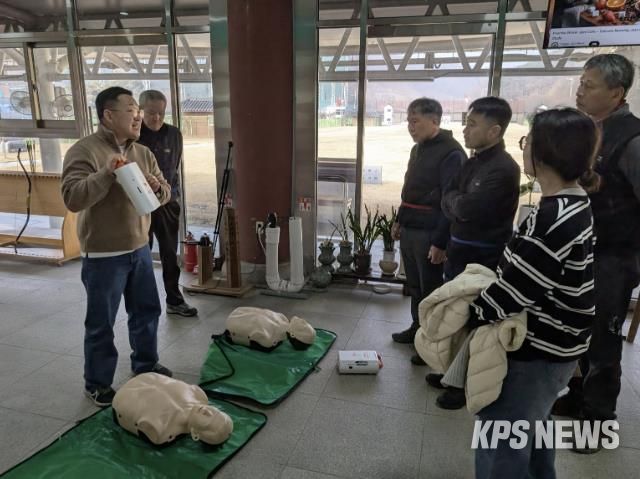 용인특례시 처인구가 지역내 공공체육시설 4곳에 자동심장충격기를 설치했다.